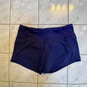 Lululemon speed up short